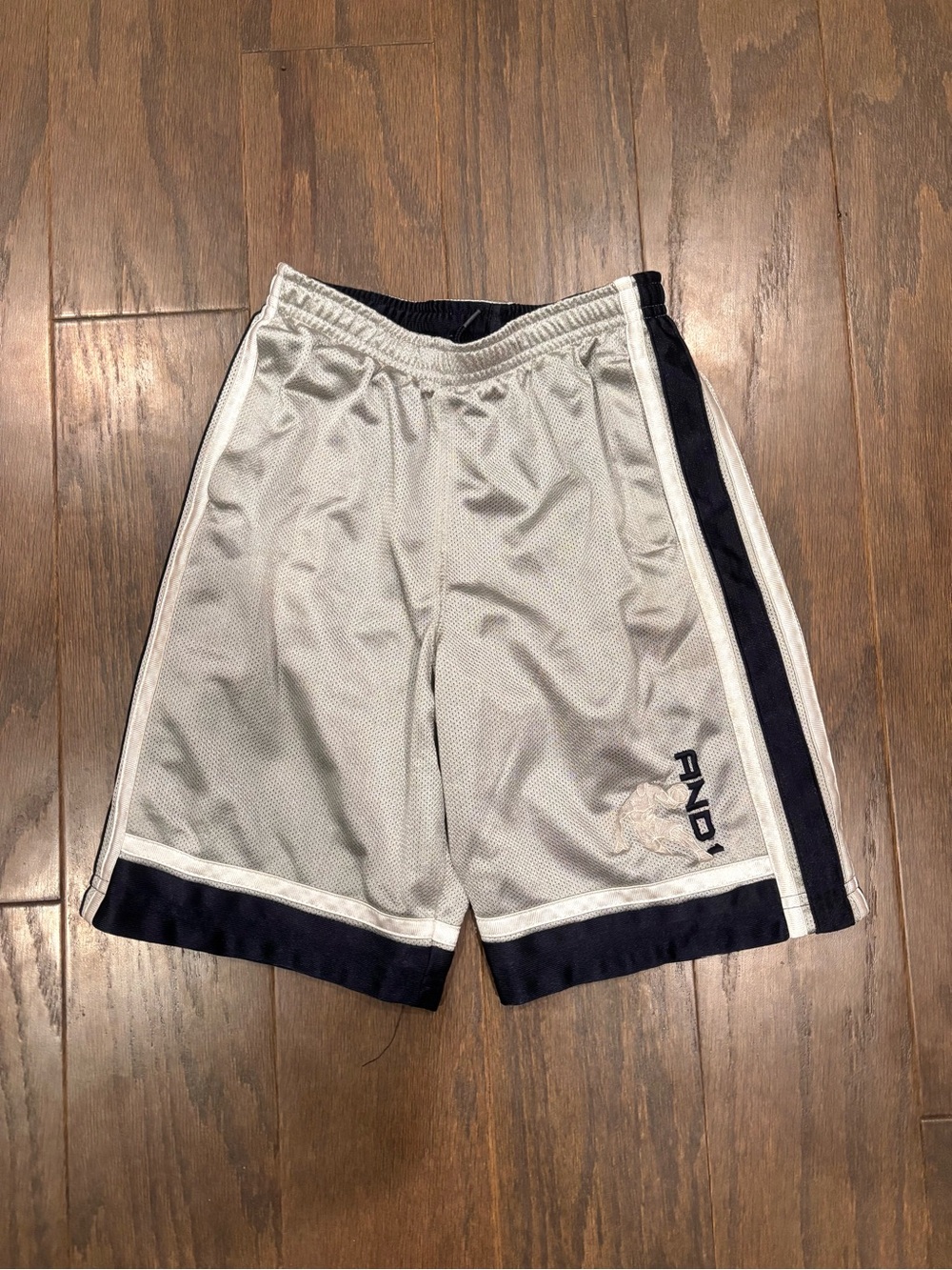 And 1 Boys Navy/ Silver/ White Reversible Athletic Shorts- Size 7